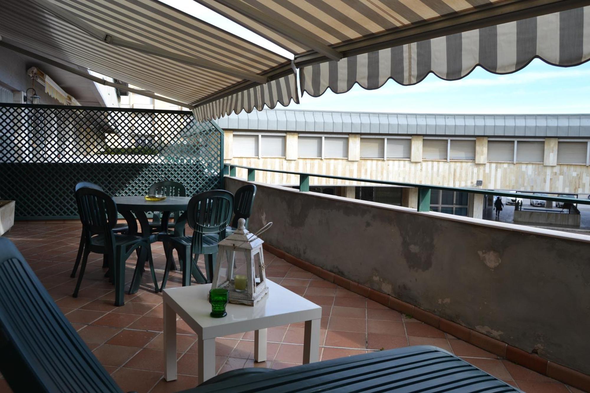 Imperiale Apartment Tirrenia Exterior foto
